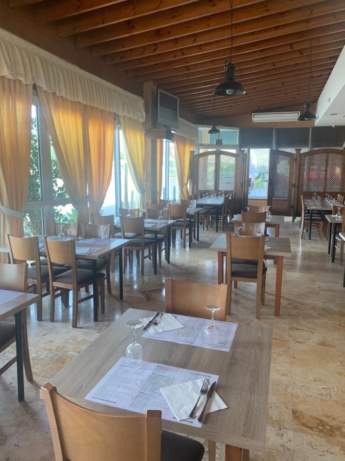 Hostal El Perejil Cuevas del Almanzora Εξωτερικό φωτογραφία